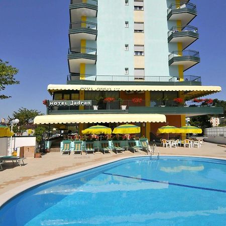 Hotel Jadran リド・ディ・イエゾロ エクステリア 写真
