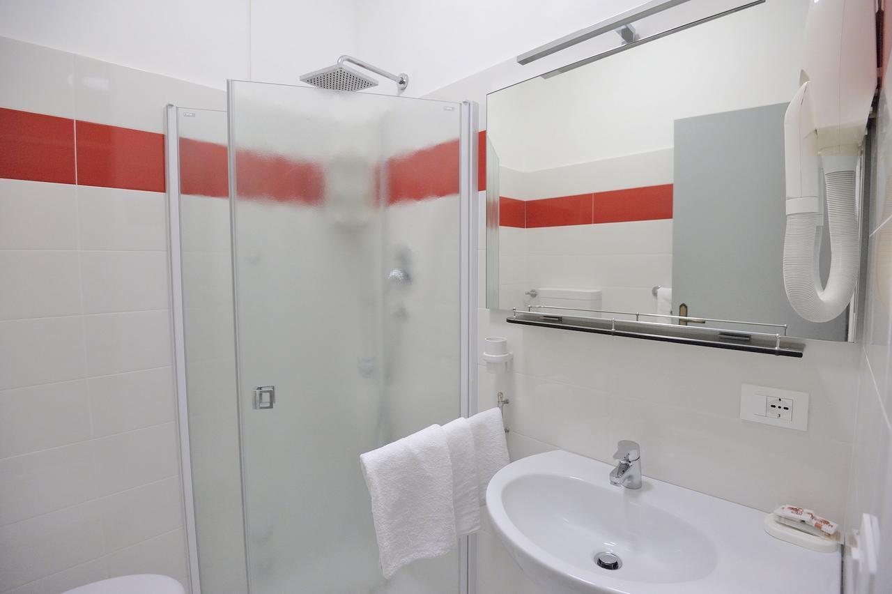 Hotel Jadran リド・ディ・イエゾロ エクステリア 写真